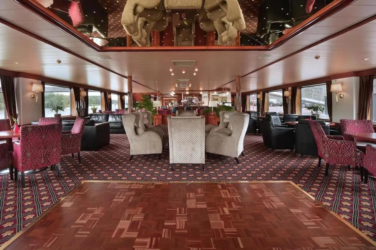 Fairtours Hotelschiff Rembrandt Van Rijn Düsseldorf 0*,