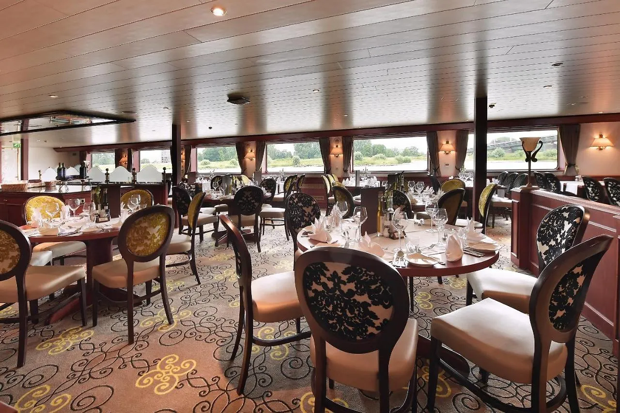 Fairtours Hotelschiff Rembrandt Van Rijn Dusseldorf 0*,  Germany